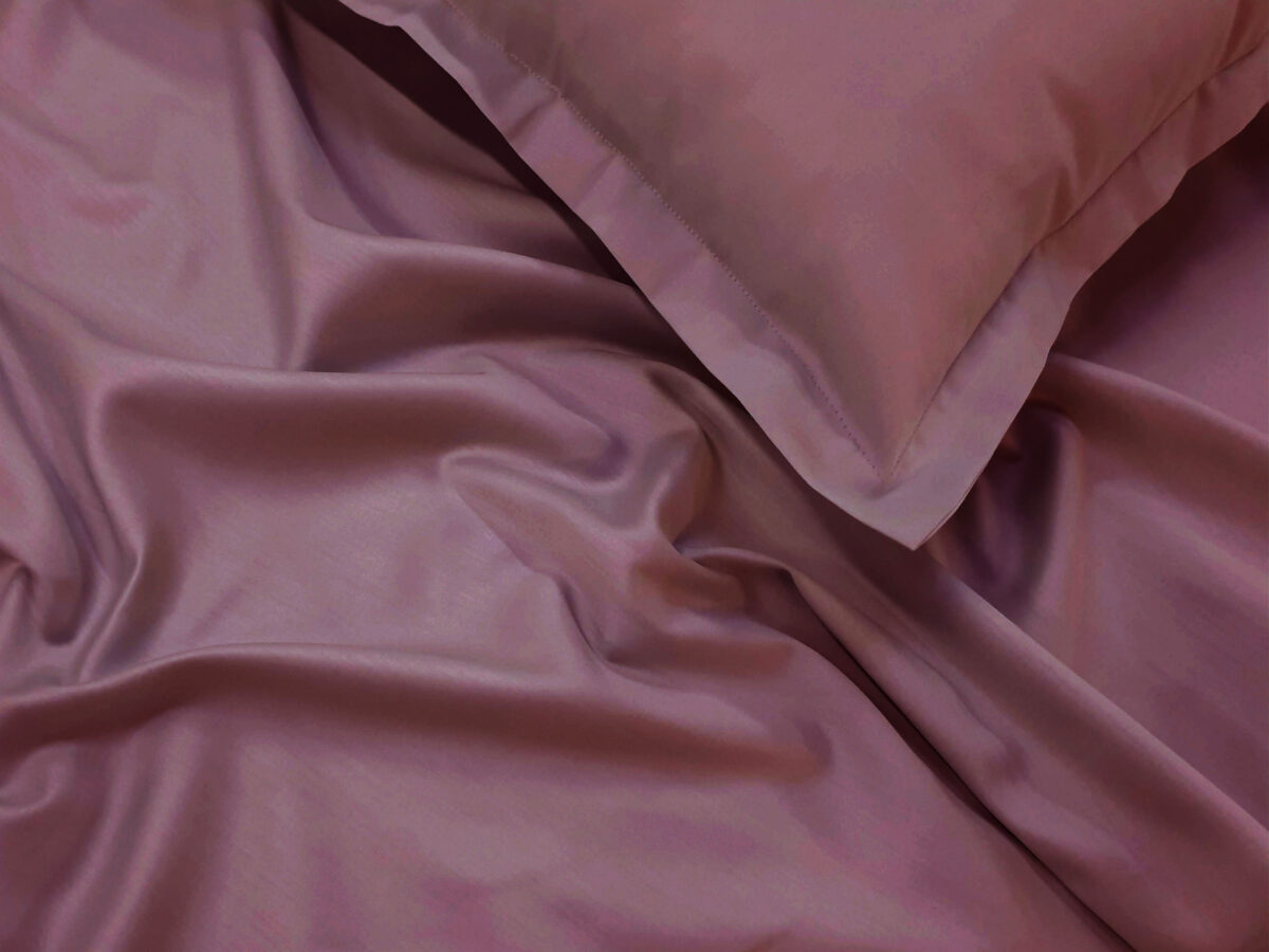 Vynuogės violetinis satinas 02