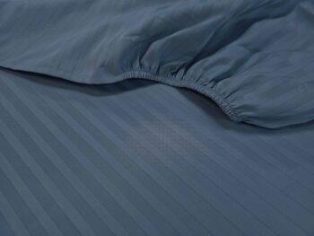 „Vandenyno eilės“ juostuoto satino paklodė su guma